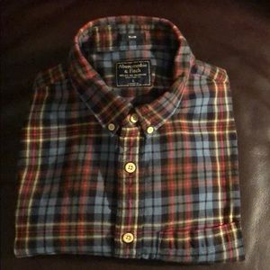 ABERCROMBIE & FITCH FLANNEL BUTTON DOWN SHIRT
